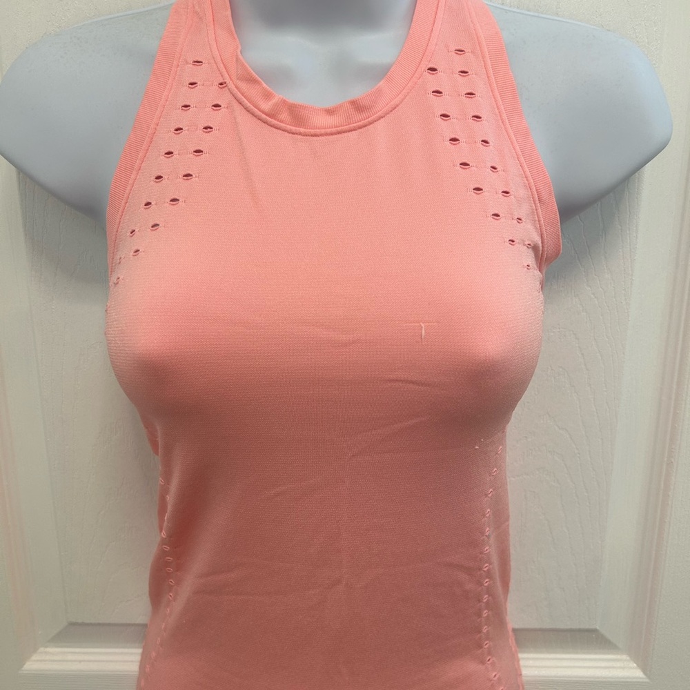 Victoria Sport perforated tank top Racer back